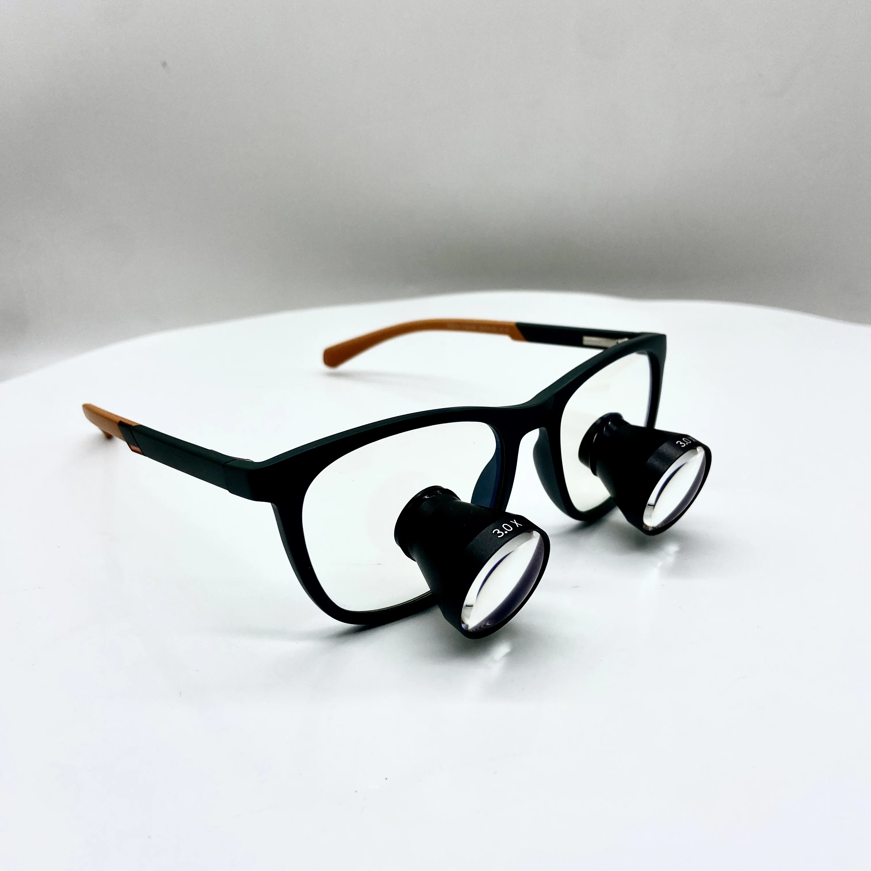 Ultra Light Surgical Dental TTL Loupes 2.0X/3.0X Magnifier Glasses with Optional Pupillary Distance