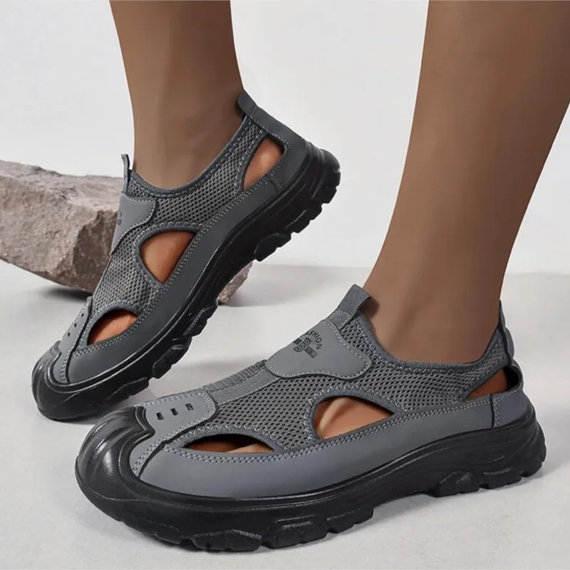 

Hot Summer Men Sneakers Fashion Outdoor Hiking Water Shoes Hollow Out 39-46 Support Breathable Fabic Lining Comfortable Shoes