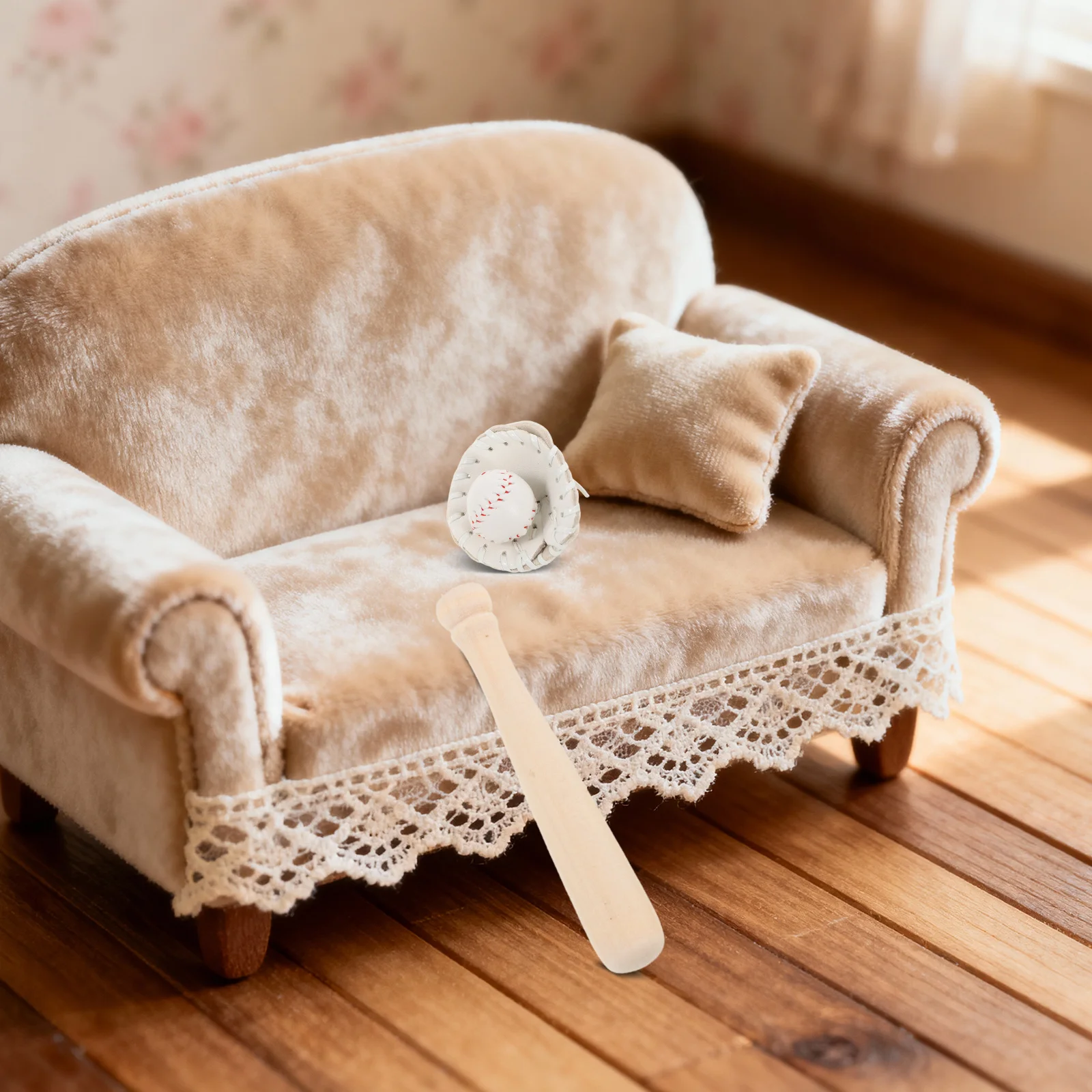 2 Zestawy Miniaturowych Akcesoriów do Baseballu, Detalizowany Zestaw Kij, Rękawica i Piłka do Torby, Breloczka, Tworzenia Biżuterii, Domku dla Lalek, Dekoracji Biurka, Bajki