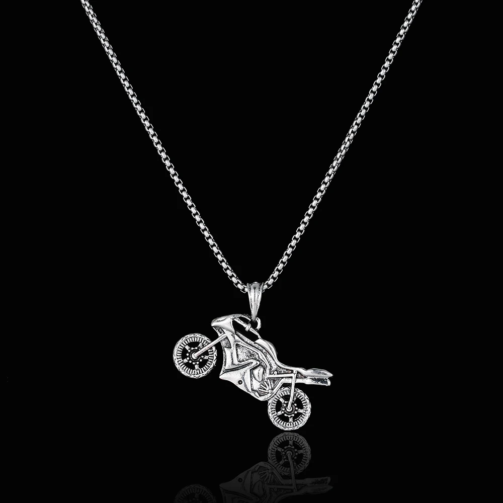 Emmaya New Arrival Modern Style Cool Motorcycle Appearance Design Necklace Fashion Trend Party Fascinating Cubic Zircon Jewelry