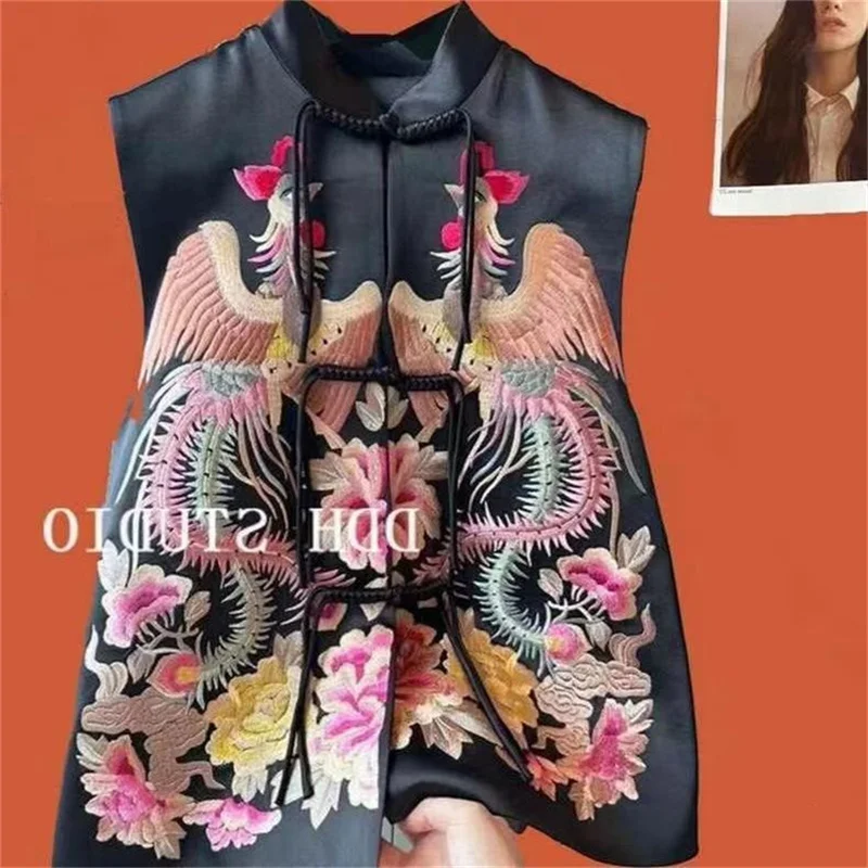 

New Retro vest for women Autumn And Spring 2024 New Heavy Industry Embroidery Tang Suit With Button up vest top Jacket