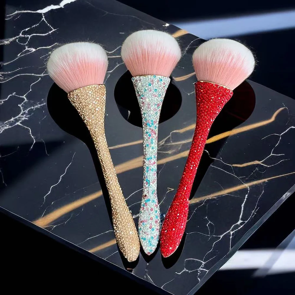 

Women Diamond Handle Makeup Brush Loose Powder Brush Blush Brush Professional MakeUp Brush Foundation Blush Soft Hair Brush Tool