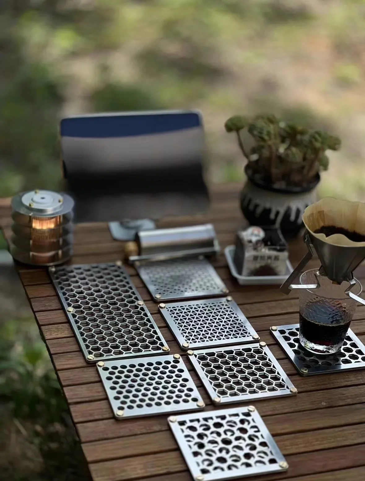 Outdoor Exquisite Camping Style Equipment Creative Rectangular Metal Coaster Stainless Steel Insulation Mat Tableware Holder Table Mat