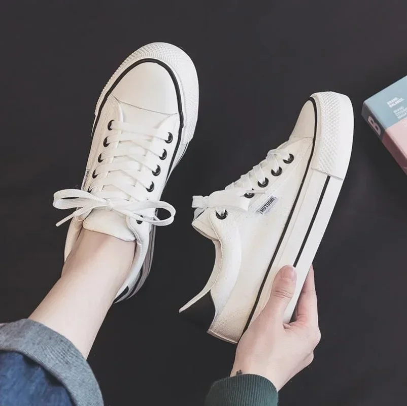 Shoes For Women Low-Top Vulcanized Canvas Platform Sneakers Black Flats Tennis Female Classic Student Small Couples Skateboard