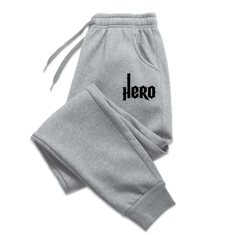 

Мужские брюки с принтом HERO, брюки для бега с эластичной резинкой на талии, мягкие спортивные брюки для спортзала, повседневные длинные брюки для фитнеса, брюки для хип-хопа на открытом воздухе