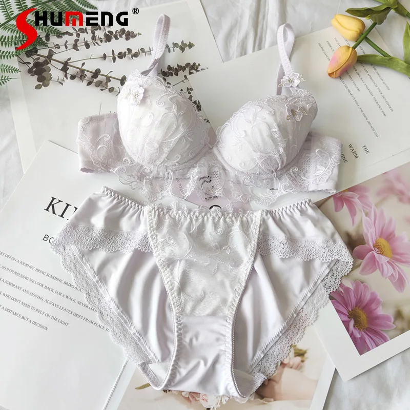 

Japanese Style Lace Underwear Outfits Women Embroidery Floral Small Chest Brief Sets Female Shallow Cup Bra Thin Bra Suit