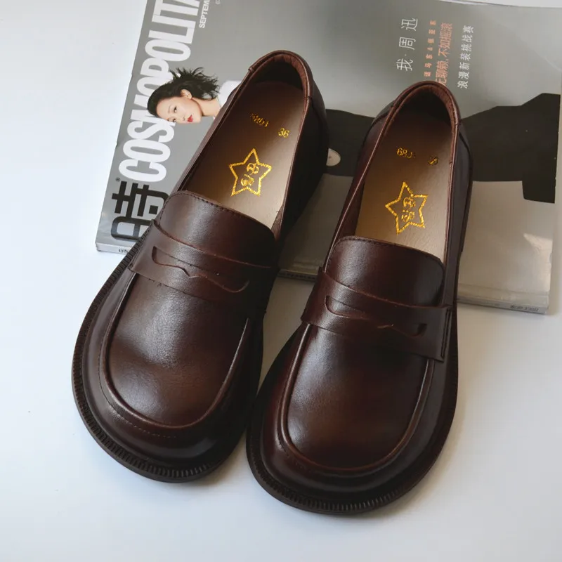 Cowhide flats for big toes Leather loafers soft, comfortable and healthy