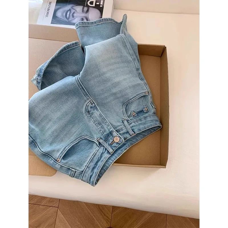 กางเกงยีนส์ขากว้างผู้หญิง แต่งลูกไม้ ยีนส์ขาดๆ เอวสูง ล้างสี มีกระเป๋า สไตล์วินเทจ สตรีทแวร์ ทรงหลวม ปี 2025