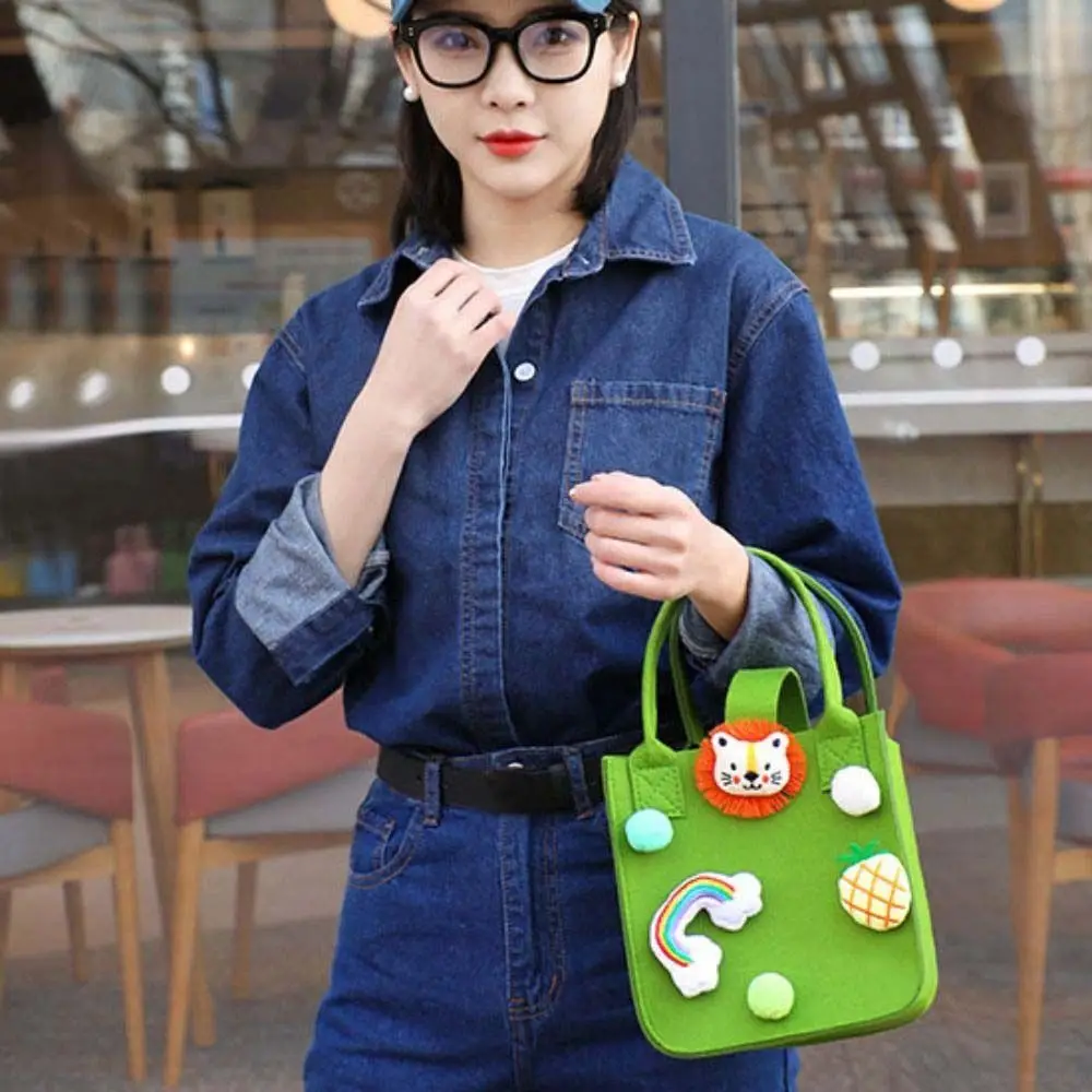 

Gift Shopping Bag For Student Multi-purpose Lovely Nylon Fur Ball Fashion Storage Basket Candy Bag Felt Tote Bag Women Handbag