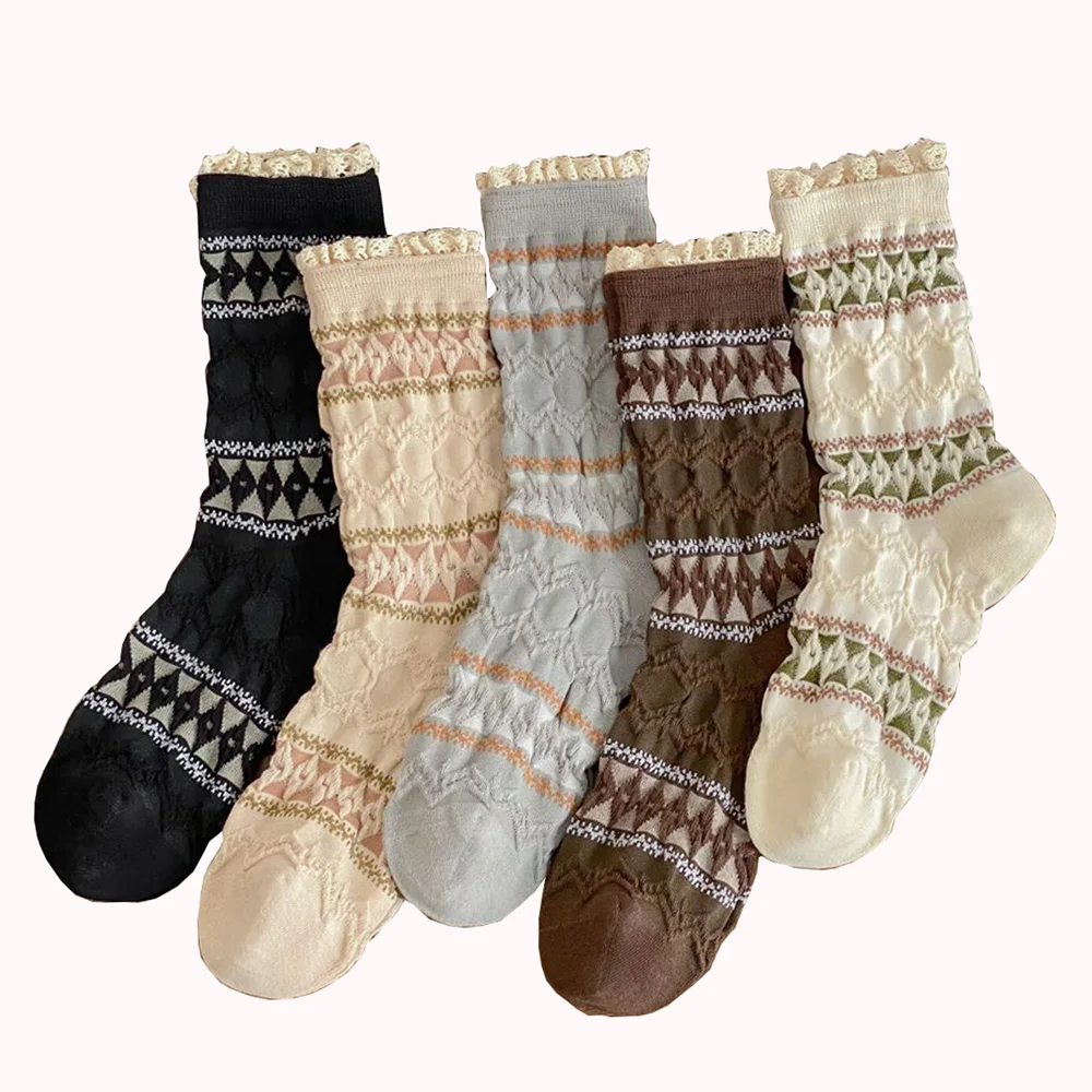 

Korean Style Women Socks Fashion Lace Edge Cute Sweet Socks Woman Vintage Harajuku Flower Printing Streetwear Middle Tube Socks