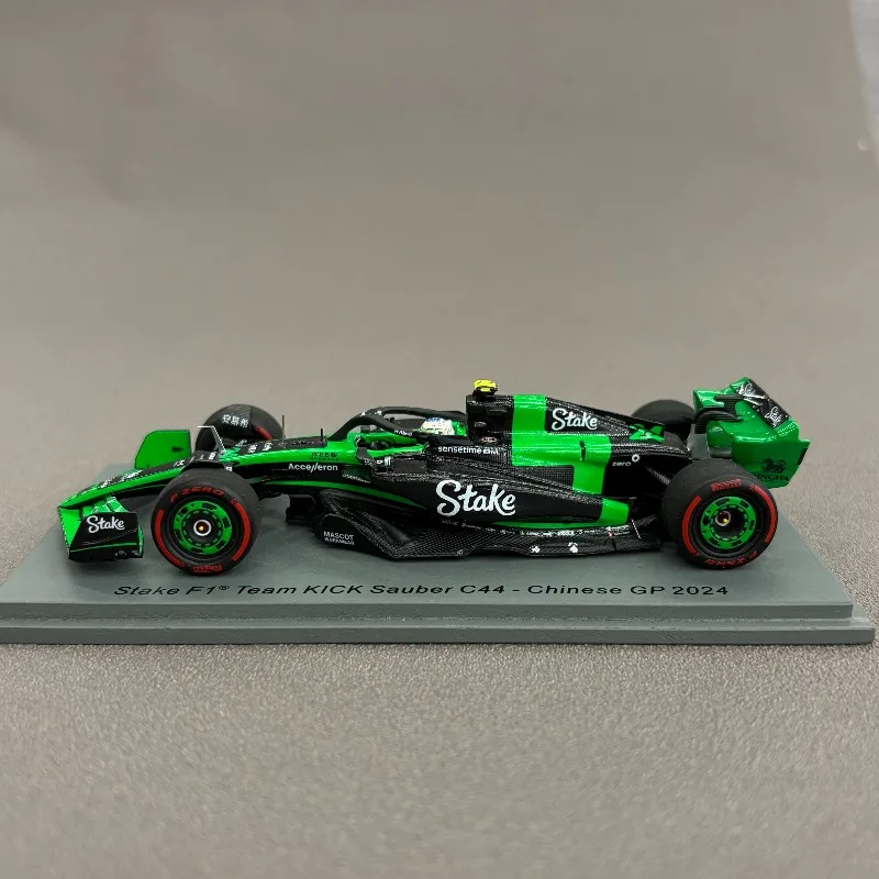 

1:43 Spark2024 Shanghai Station Sobo C44 F1 Car Model Collection Ornament