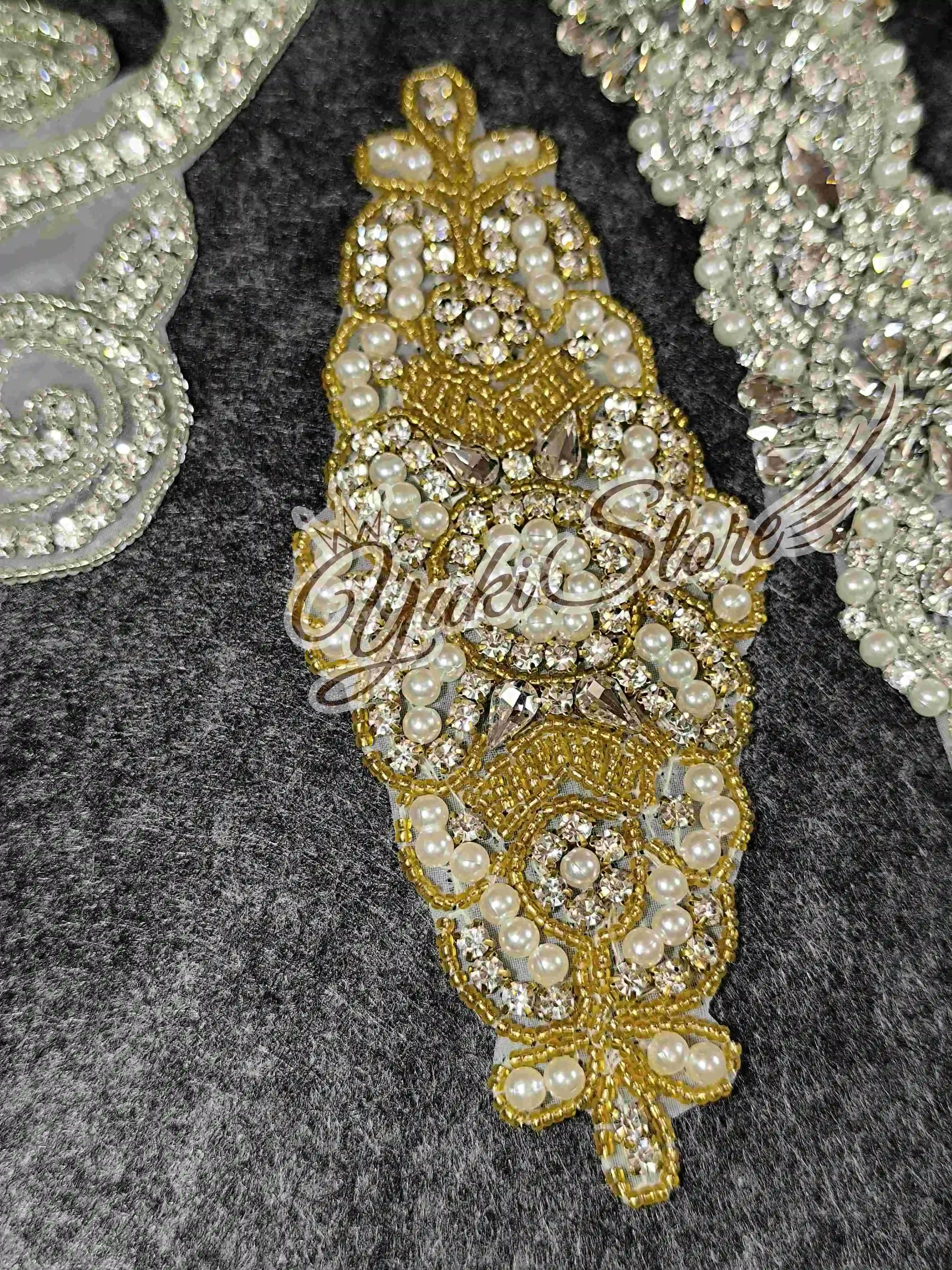 

Золотые маленькие аппликации, тяжелые бусины, 3d цветок, кружевная аппликация, цветочный жемчуг, вышивка, свадебная кружевная нашивка YK011