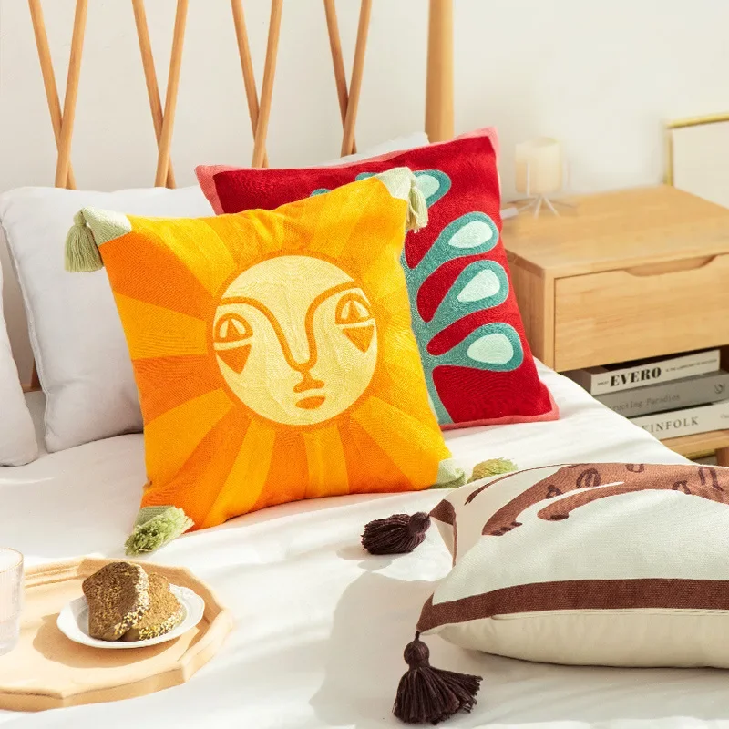 Yellow Sun Pillows Leaf Embroidery Cushion Case Luxury Decorative Pillow Cover For Sofa Chair Living Room Home Decorations