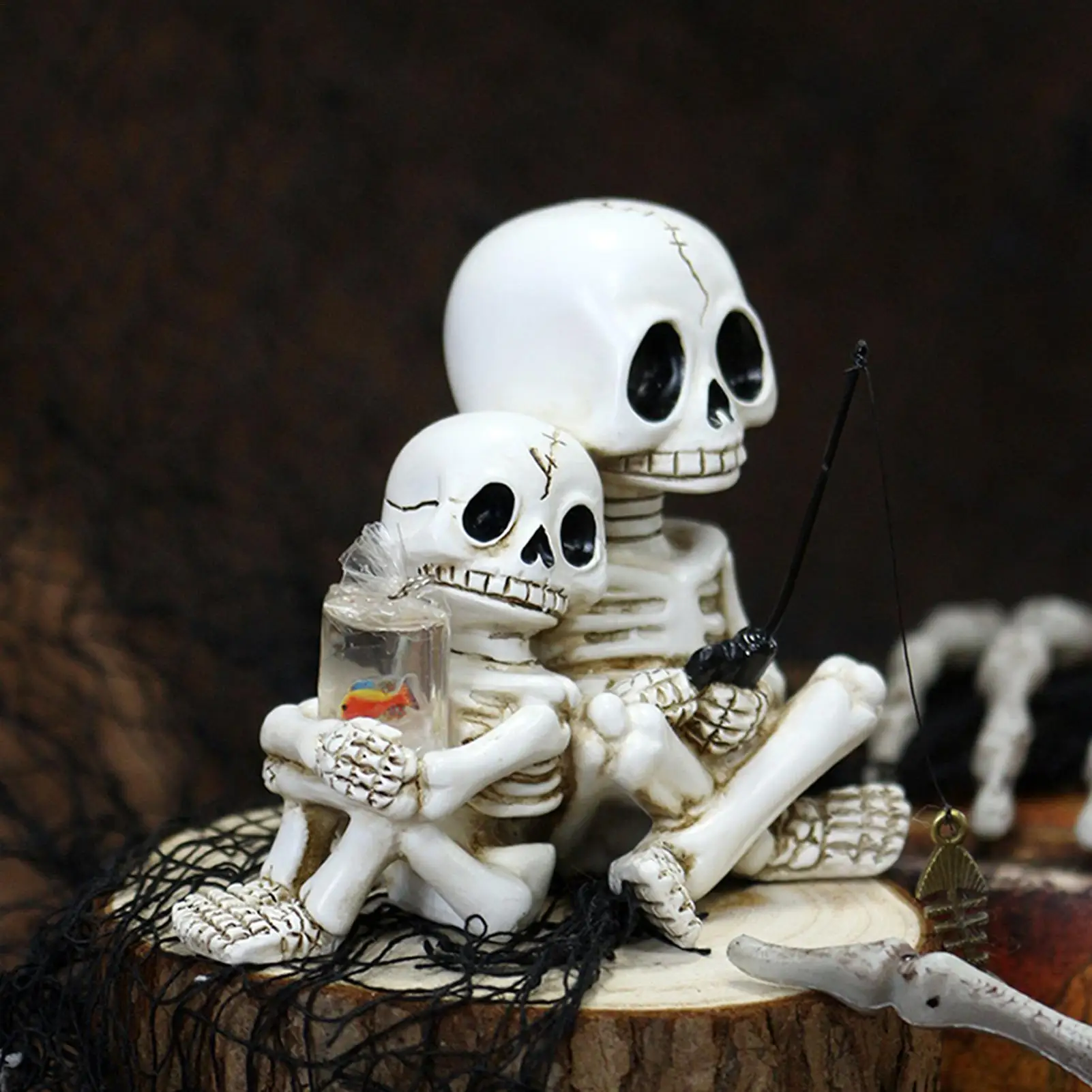 Estatua de esqueleto de resina para Halloween, escultura decorativa para Patio exterior, estatuilla de pesca de esqueleto para valla de estanque, alféizar de jardín