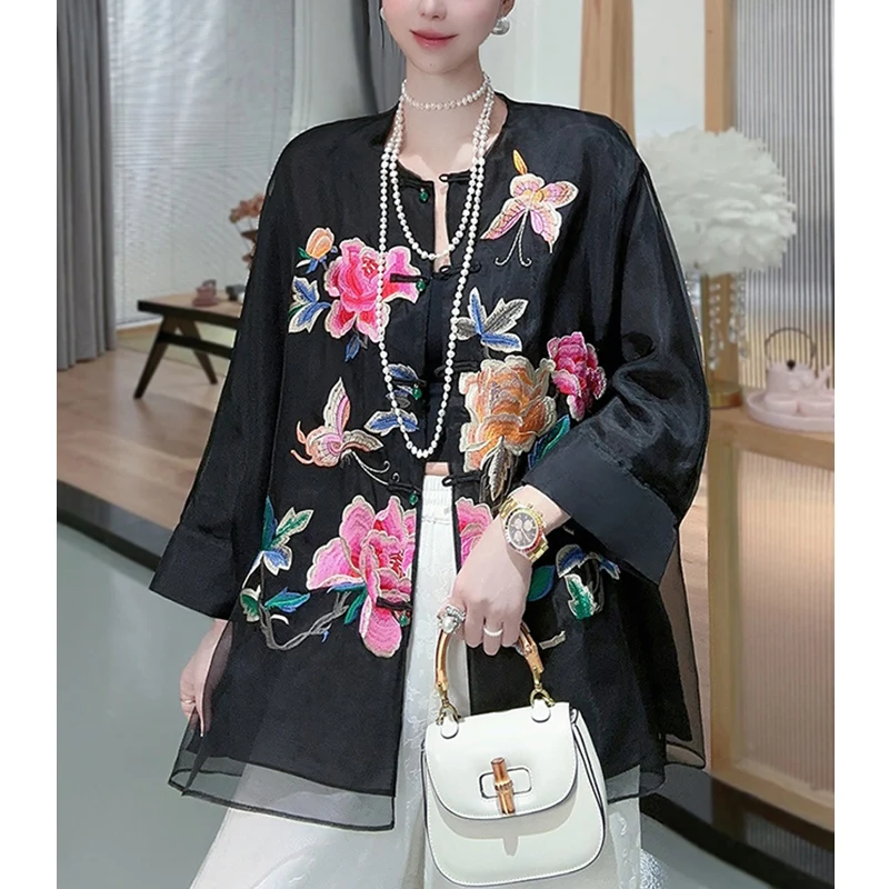 

Summer New High-Quality Chinese Style Fashion Silk Shirt Elegant Palace Embroidered O-Neck Wrist Sleeve Loose Woman Top M-L