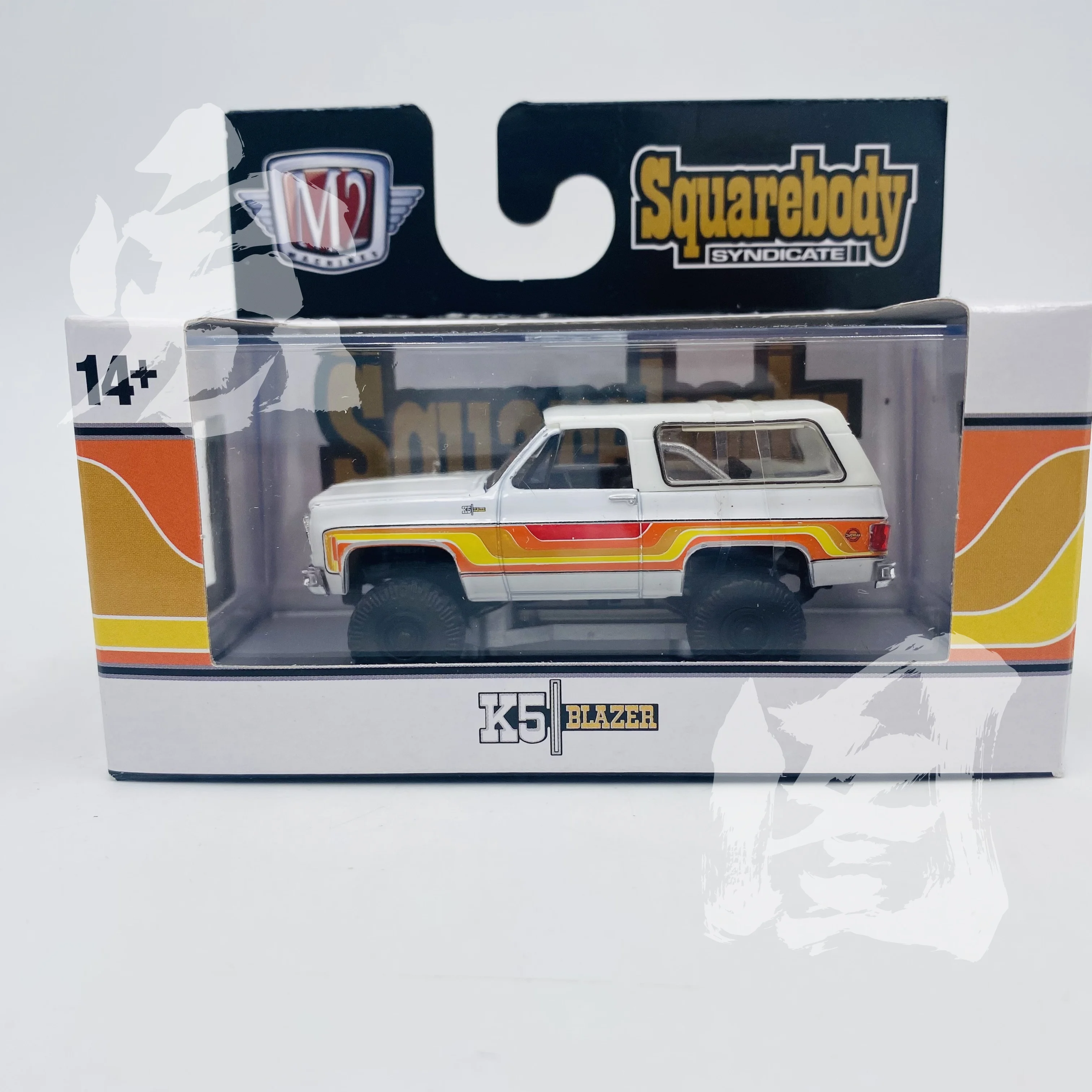 

1974 K5 Blazer M2 Machines 1/64 Alloy model toy