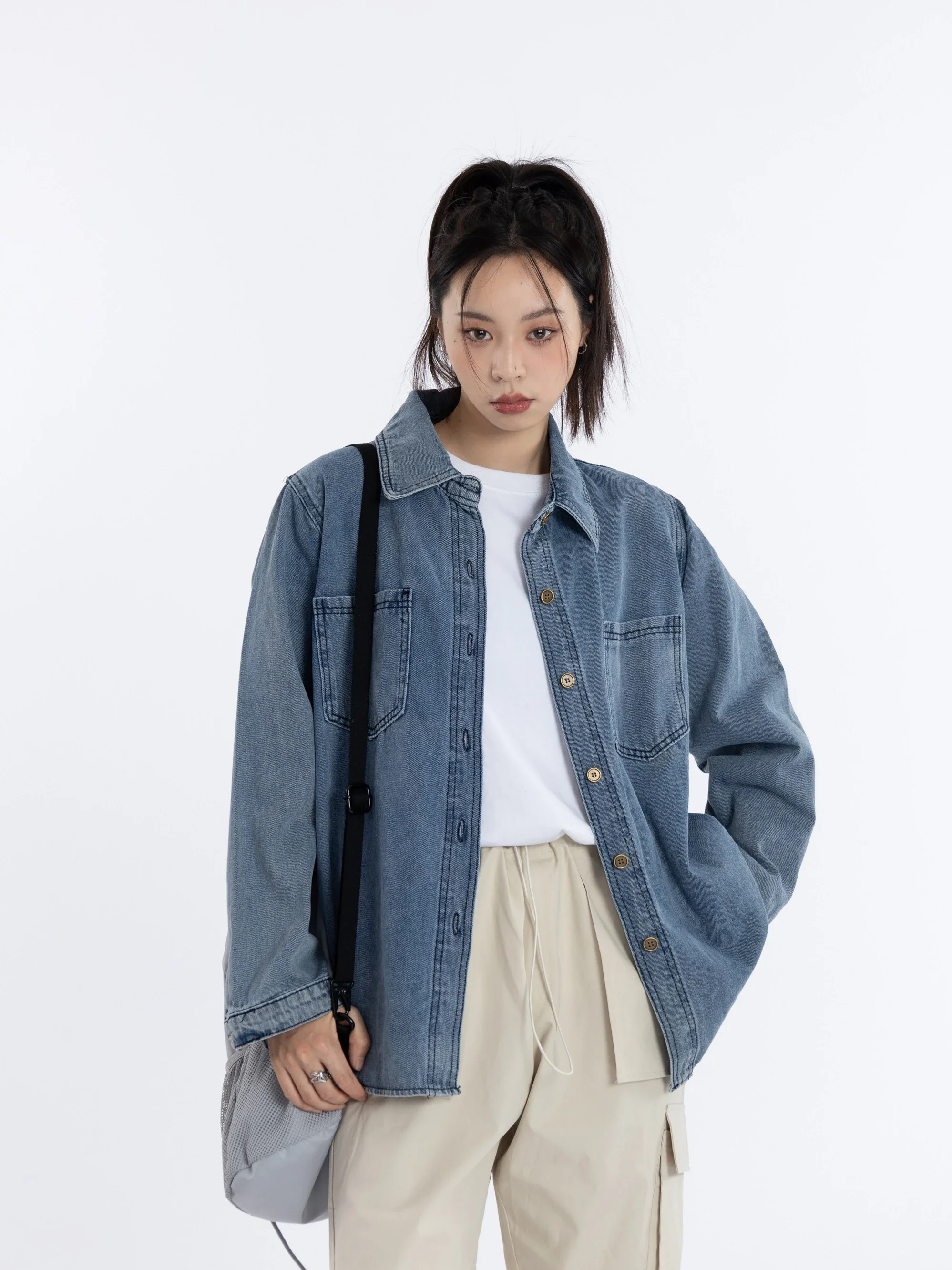 Denim shirt jacket women's retrodark blue single-breasted loose casual washed cotton spring andautumn fashion design sense niche