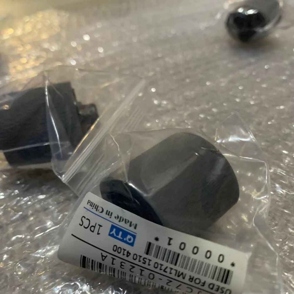 

JC72-01231A 022N02016 Ролик захвата для Samsung ML 1500 1510 1520 1710 1740 1750 SCX 4016 4116 4216 4216F 4100 4200 4220 4300