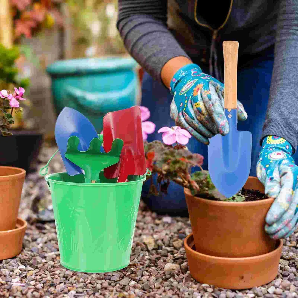 

Kids Candy Color Garden Tools Mini Metal Trowel with Wooden Handle Gardening Tools Trowel Rake Shovel for Children