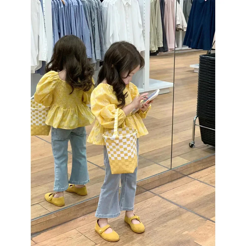 4772C ملابس الفتيات 2023 الكورية الربيع فتاة جديدة الأزهار قميص طويل الأكمام أو تسعة البوق الجينز الحلو فتاة الملابس