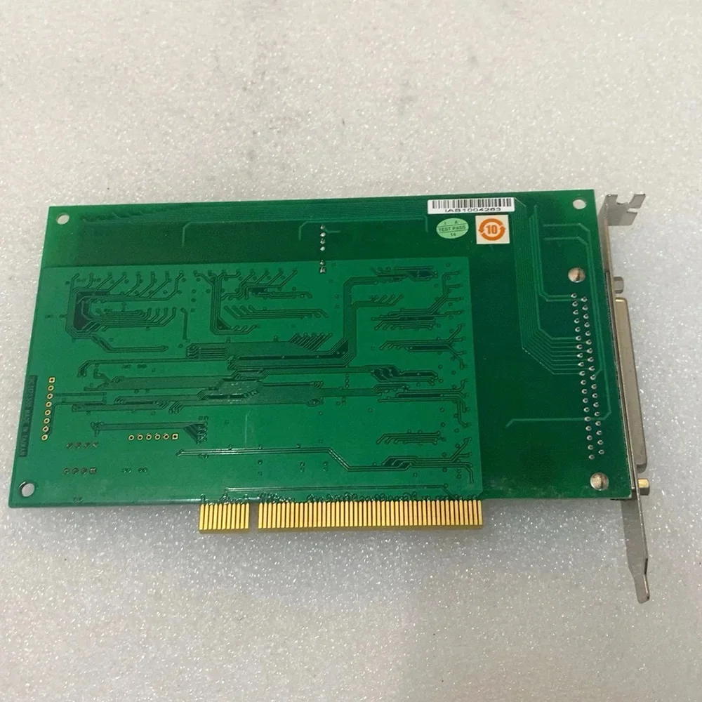 PCI-1733 REV.A1 Scheda di uscita digitale isolata a 32 vie