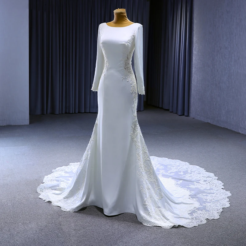 Élégante robe de mariée Pour La mariée 2023 Satin A-ligne O-cou Plus La Taille des Robes de mariée Pour 2023 Broderie RSM222145 robe de mariee