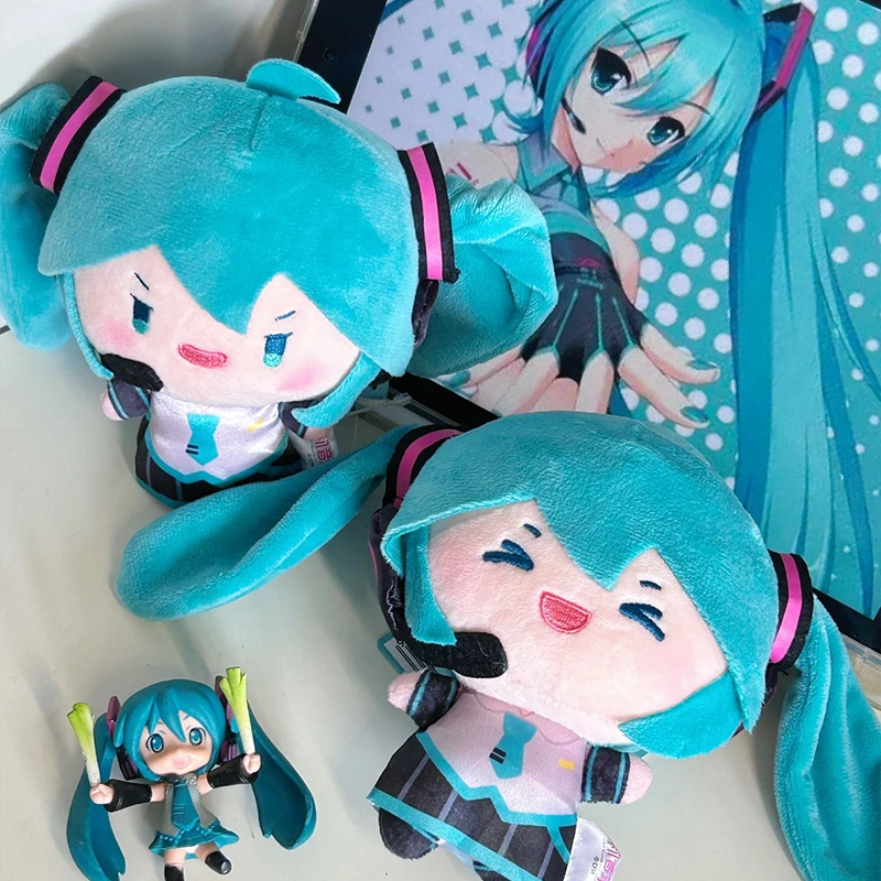 Kawaii Hatsune Miku Plush Keychain Cartoon  Double Ponytail Rotation Doll Toy Bag Accessory Decoration Girls Birthday Gifts