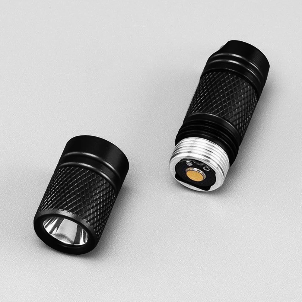 مصباح يدوي فائق السطوع محمول سلسلة مفاتيح صغيرة مصباح يدوي USB شحن حلقة رئيسية ضوء الشعلة للتخييم في الهواء الطلق والمشي لمسافات طويلة