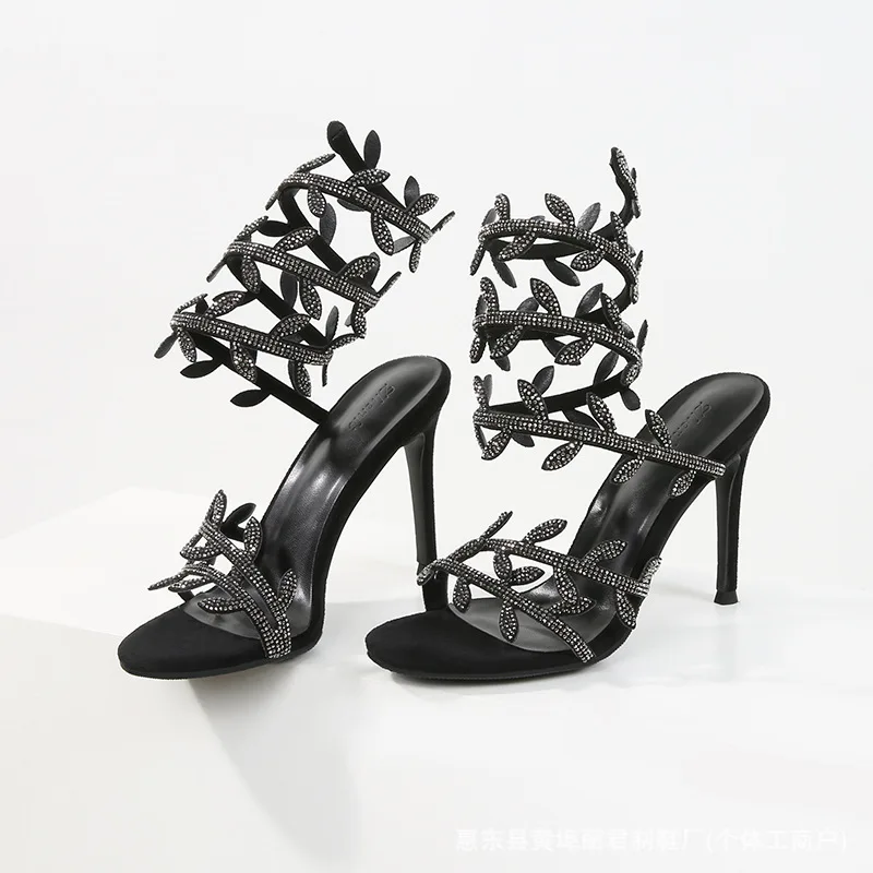 

Летние женские босоножки на высоком каблуке с круглым носком, стразами, змеевидным ремешком и дизайном в виде листьев, туфли-стилето для вечеринок и торжественных мероприятий, модная обувь, та́ко́нес