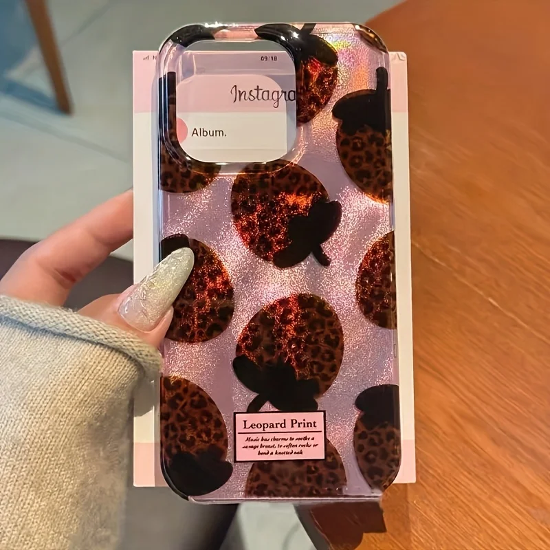 Advanced Strawberry Leopard Print Luxury Phone Case For iPhone 16 17 15 14 13 12 11 Pro Max 7 8 Plus XR XS Silicone TPU Cover