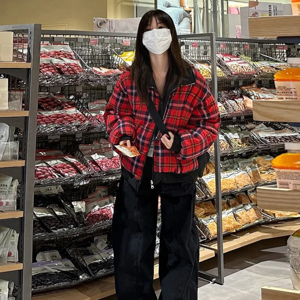 

Женское двустороннее утолщенное зимнее пальто с воротником-стойкой в клетку с хлопковой подкладкой в американском стиле, повседневное, модное, свободное покрое в стиле ретро