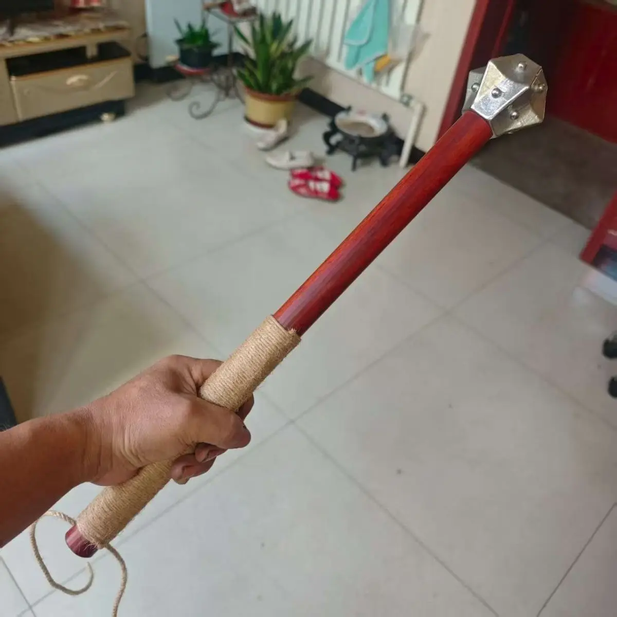 Retro twelve-star point bone hammer fitness car self-defense broken window safety hammer cold  collection film and televis