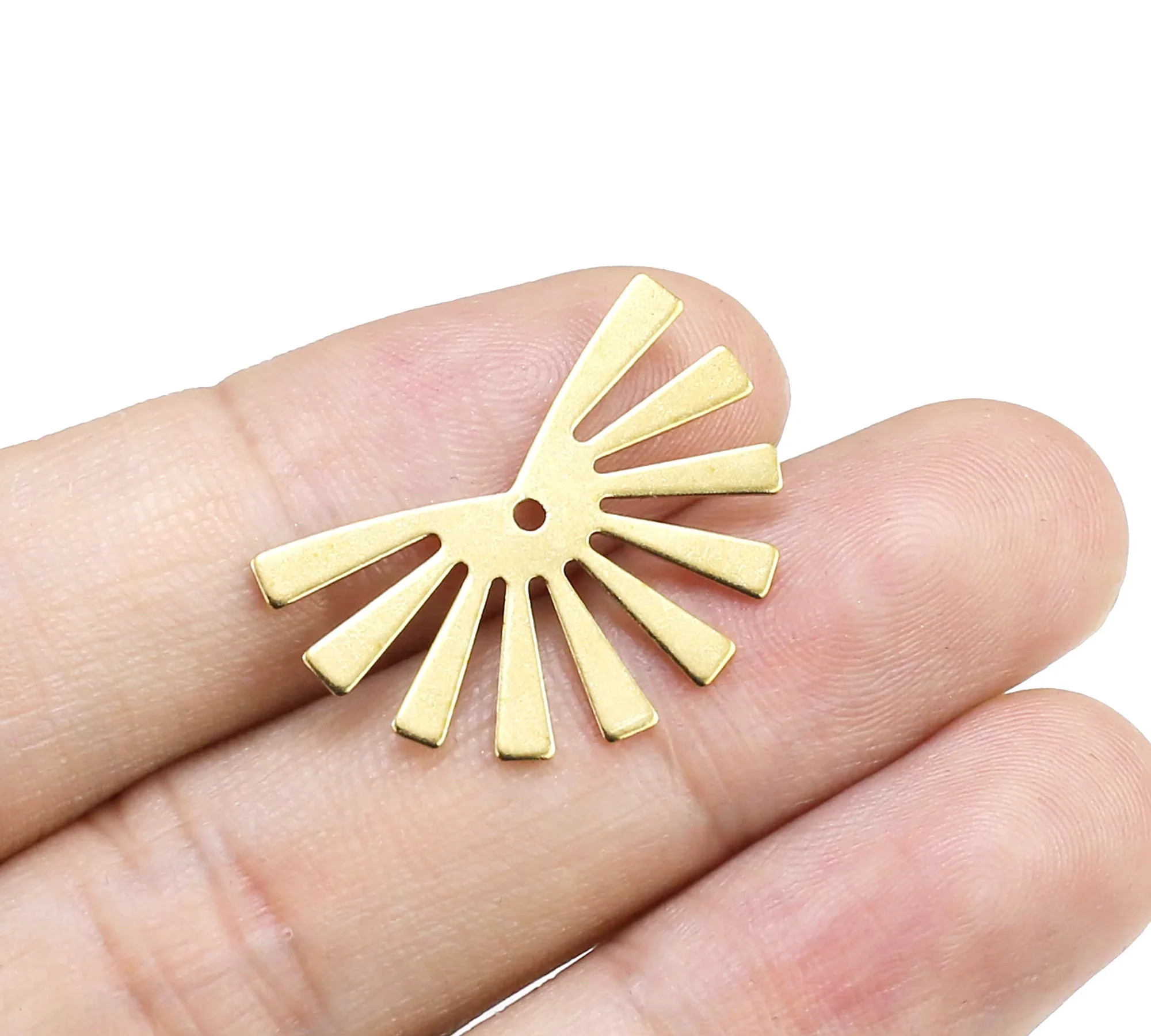 20pcs Half Sun Charm, Fringe Earring Charms, Fan Shaped, DIY Ornement, 25x17mm, Earring Findings, Jewelry Supplies -R810