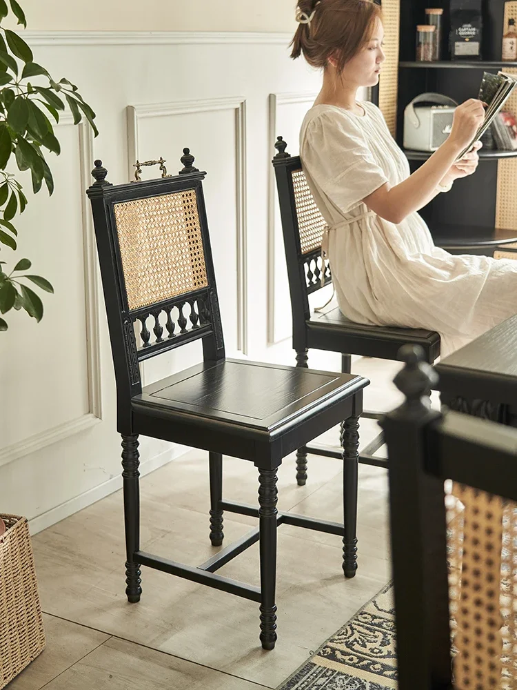 Französischer Retro-Rattan-Massivholzstuhl, Restaurant-Home-Rückenstuhl