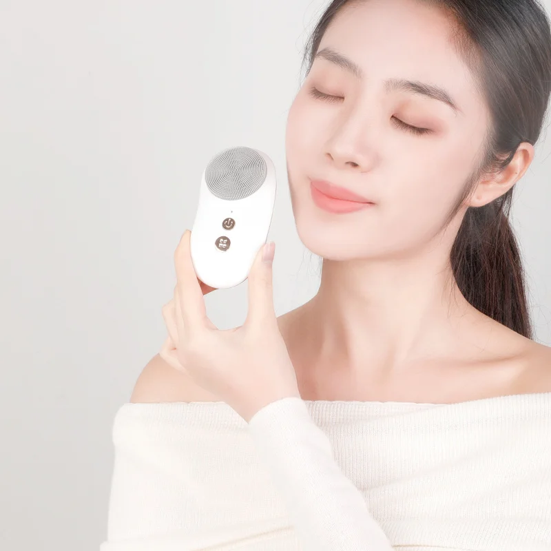 New Silicone Cleansing Brush 5 Mode High-frequency Vibration Heat Massage Pore Cleanser Brush