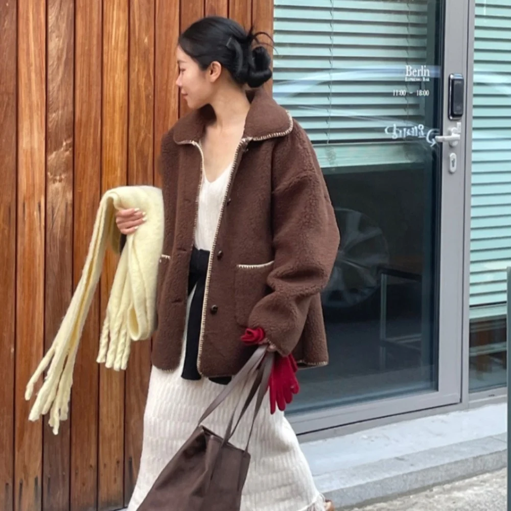 

Ladies' Chic Retro Faionable Lamb Fur Coat with kets Warm Collar Autumn Winter New Design Stand Fit ort Outerwear