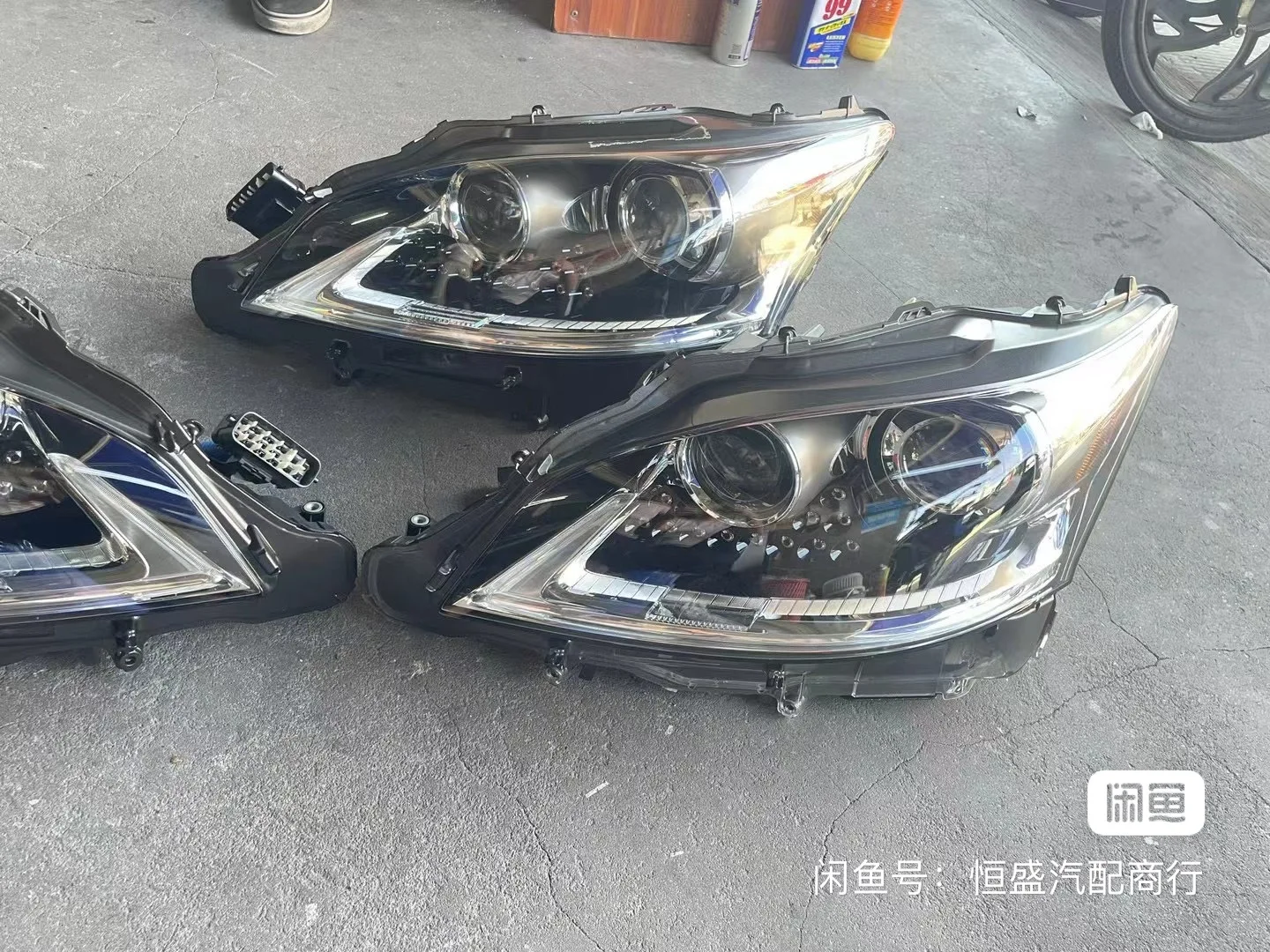 Suitable for Lexus ls600 ls460 headlight assembly for two lenses.