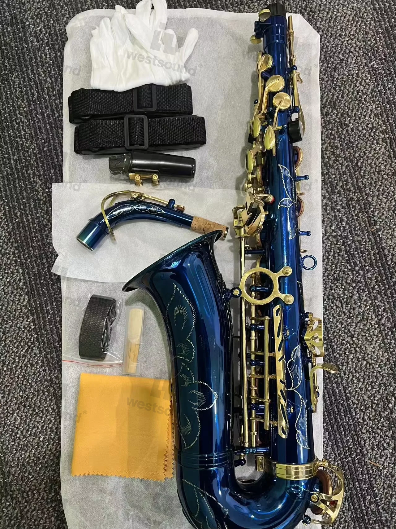 Professional Performance Of Alto Saxophone In Golden Brass Flat B-key, Playing Saxophone Wind Instruments For Adult Beginners