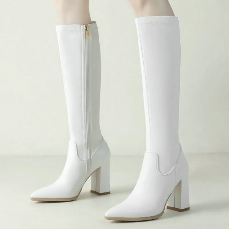 2025 Осенне-зимние женские сапоги до колена с острым носком и квадратным высоким каблуком из искусственной кожи с боковой молнией, черные, белые, коричневые женские сапоги до середины икры 2025 Осенне-зимние женские сапоги до колена с острым носком и квадратным высоким каблуком из искусственной кожи с боковой молнией, черные, белые, коричневые женские сапоги до середины икры