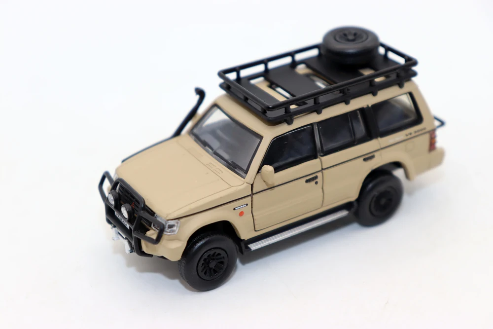 BM Creations 1:64 Pajero 2Gen Diecast in lega macchinine modello di simulazione per regalo di raccolta