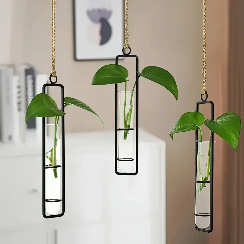 1PC Metal Pointed Flower Vase Wall Mounted Hanging Planter Indoor Outdoor Home Garden Decor Unique Iron Art Decoration