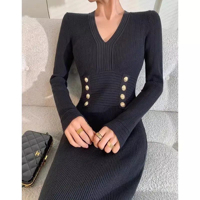 فستان محبوك أسود فرنسي ريترو للنساء في الخريف والشتاء، مزاج عالي الجودة برقبة على شكل حرف V، تنورة طويلة بقصة ضيقة #2