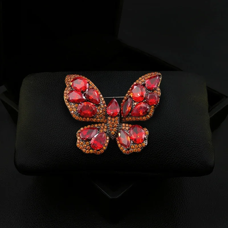 1981 Equisite Luxury Red Butterfly Brooch Suit Dress Neckline Corsage Fashion Pins Women Clothes Accessories Rhinestone Jewelry