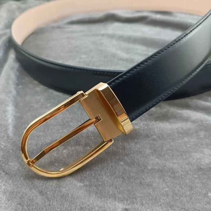 高級ユニセックス35cmカスタム牛革ベルト、ステンレススチールピンバックル、調節可能、エレガントで耐久性のある男女兼用