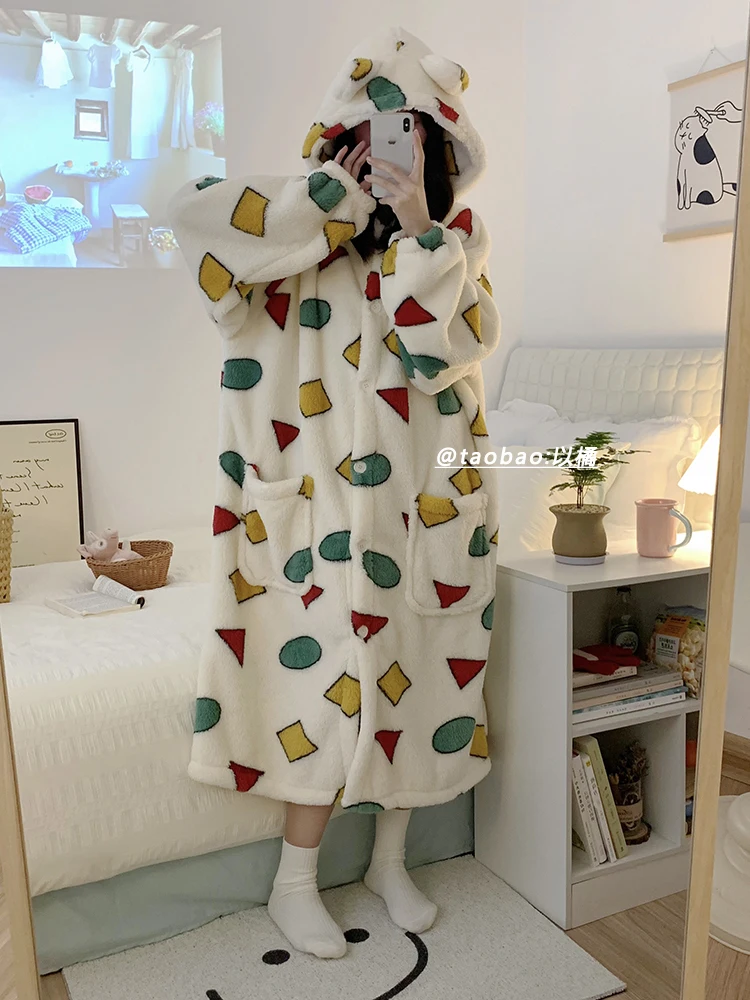 Women's Winter Thickened Geometric Pattern Coral Fleece Sleep Robe Loose Comfortable Student Warm Nightgown Mid-Length Home C...
