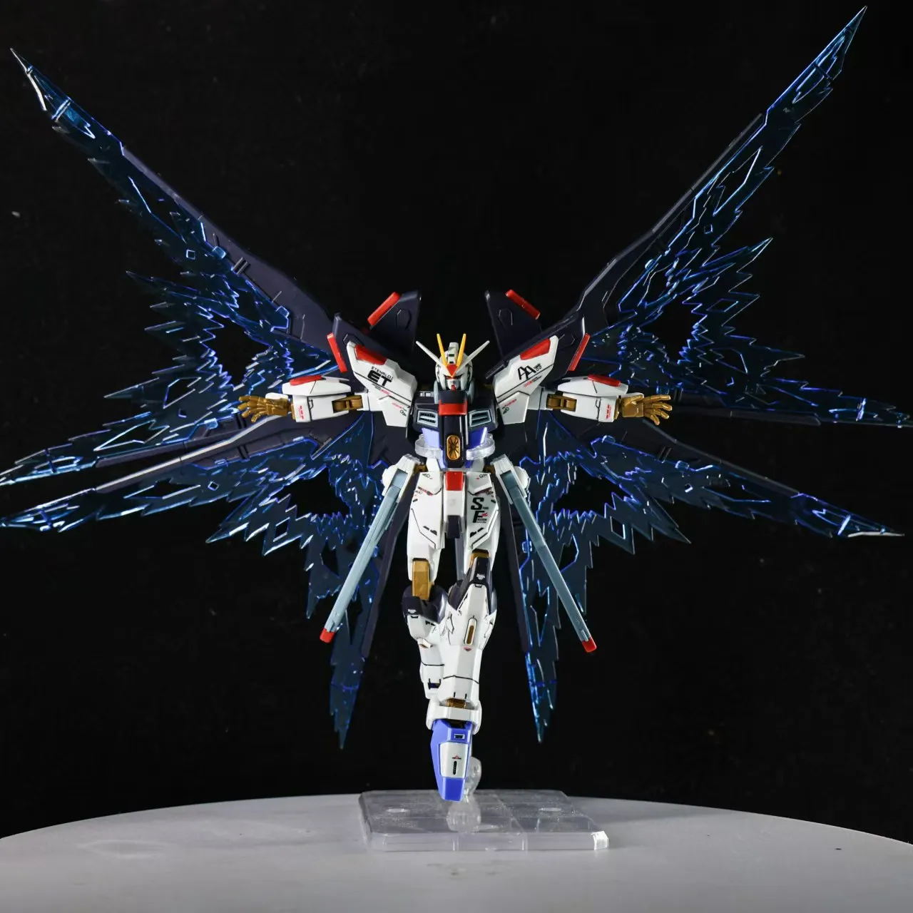 Gaoke HG 1/144 Strike Freedom Wing of Light  Assembly Model Kit  Action Figures Robot Fiugrine Plastic Model  Doll Toy Gift