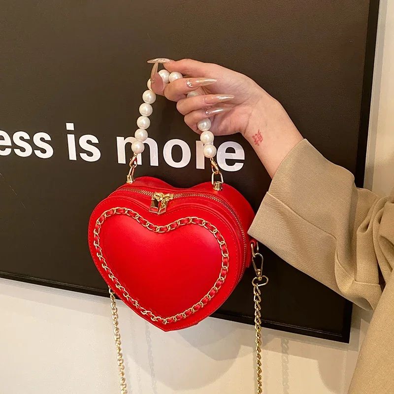 

Party Dating PU Heart Shape Shoulder and Crossbody Bags Chains Beading Sense of Luxury Handbags for Women 2024 Fashion New Style