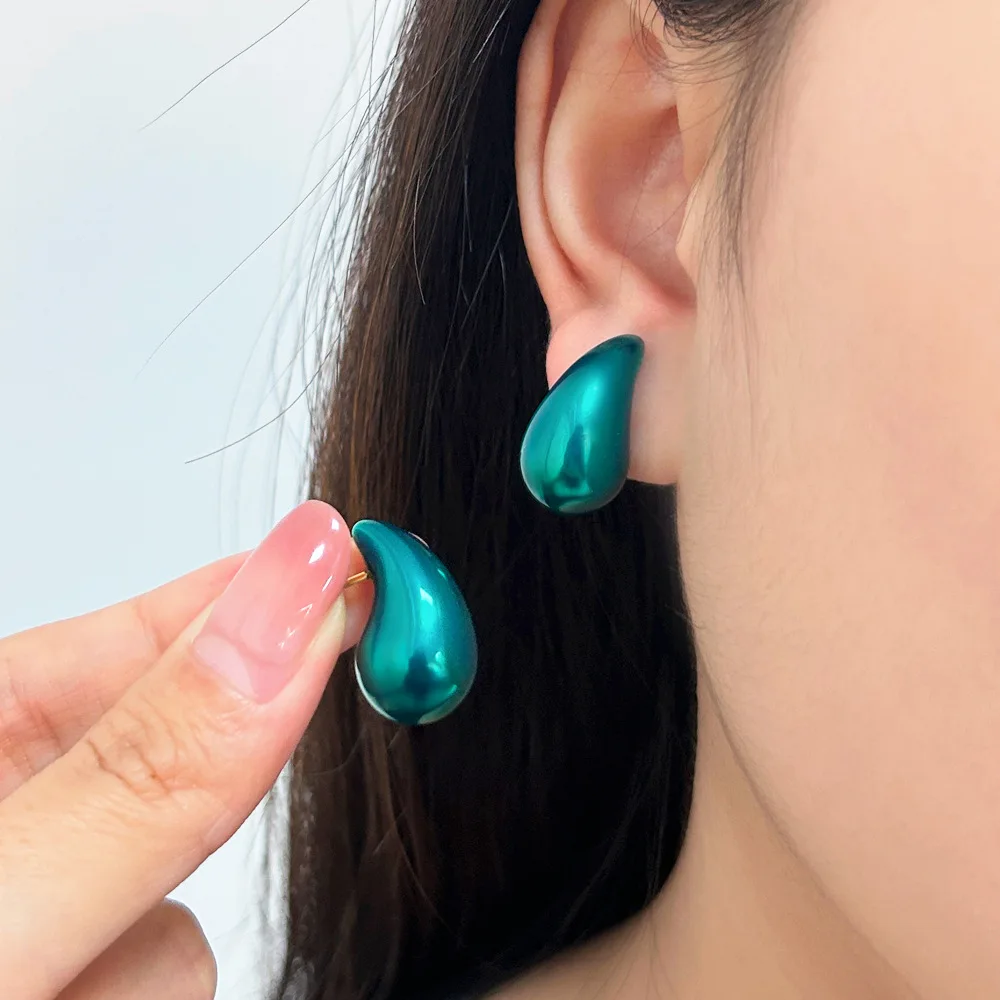 DIY accessories Water drop stainless steel earrings European and American high-end trend stud earrings commuter versat