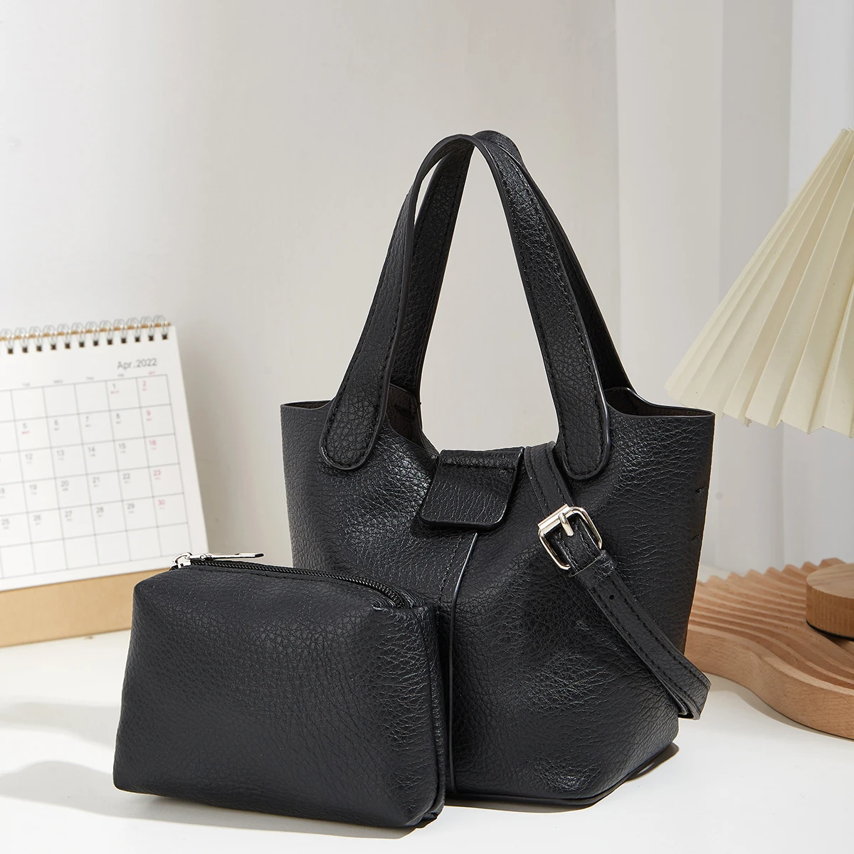 

Portable basket steamed stuffed bun mother bag 2-piece set, female bag 2024 new fashion bucket bag messenger bag Joker