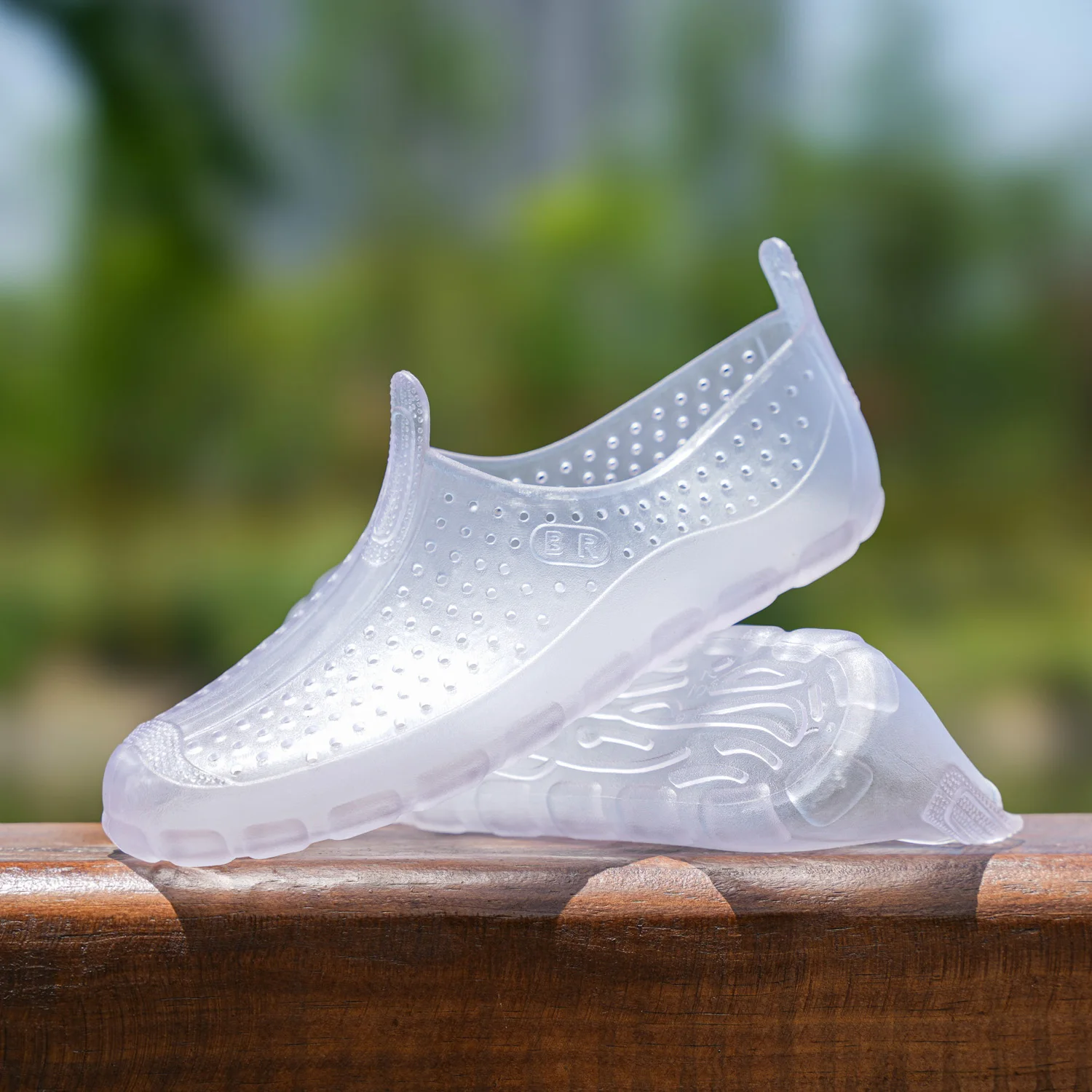 

Fashionable Family Water Shoes, Beach Water Shoes, Quick-Drying Shoes, Men's Drainage Shoes, Women's Water Shoes, Couple's Swimming Shoes